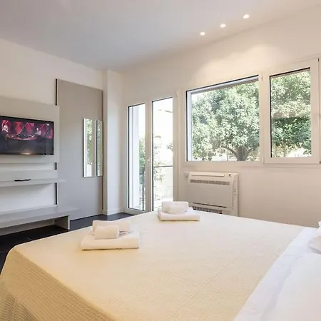 Luxury Giglio تْشيفالو