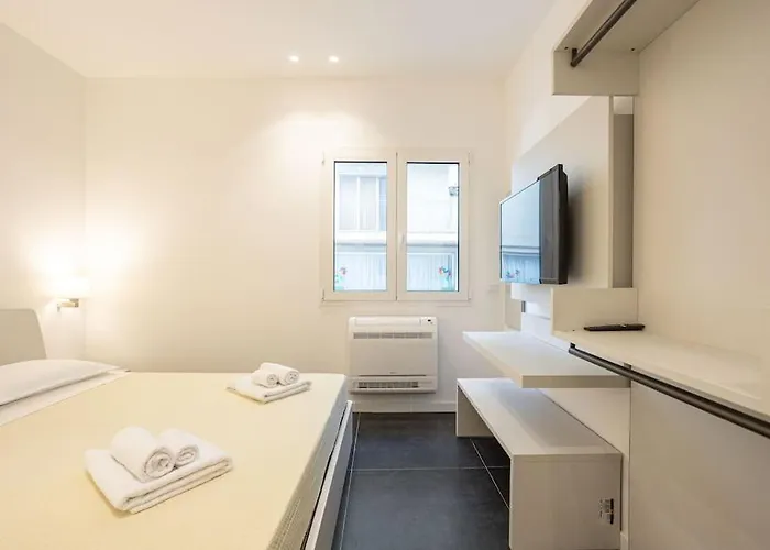 Luxury Giglio * تْشيفالو