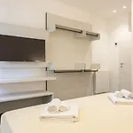 Luxury Giglio شقة *